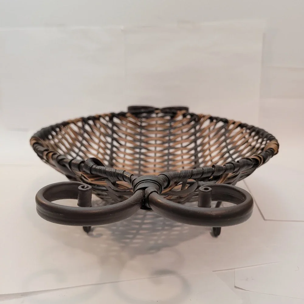 Unbranded Woven Metal Footed Basket Home Decor Brown‎ Black Scroll Handles